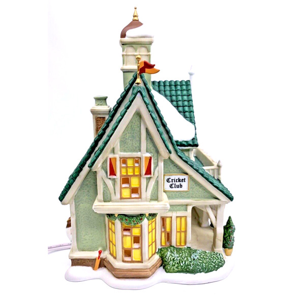 Dept 56 BERKSHIRE DOWNS CRICKET CLUB Light 2011 Dickens Village Series #4020186 - Picture 4 of 11